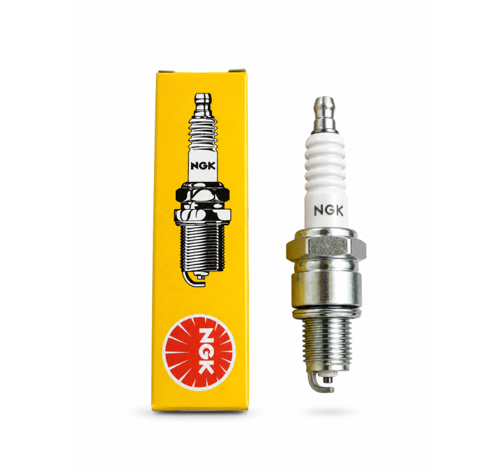 Свеча зажигания NGK BP6HS 2-х тактная.